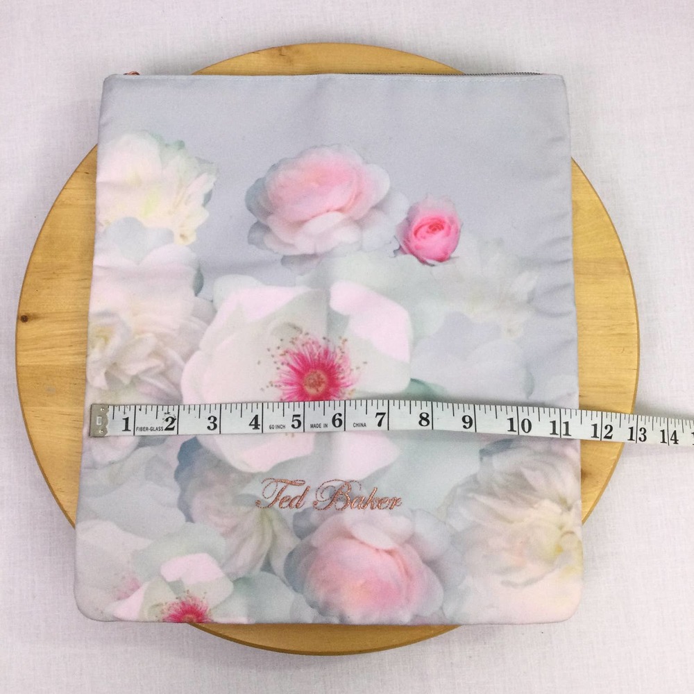 Ted Baker All Sorted Floral Solid Gray Embroidered Zippered Laundry Bag Set - Picture 10 of 14